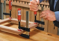 קליבות ומלחציים